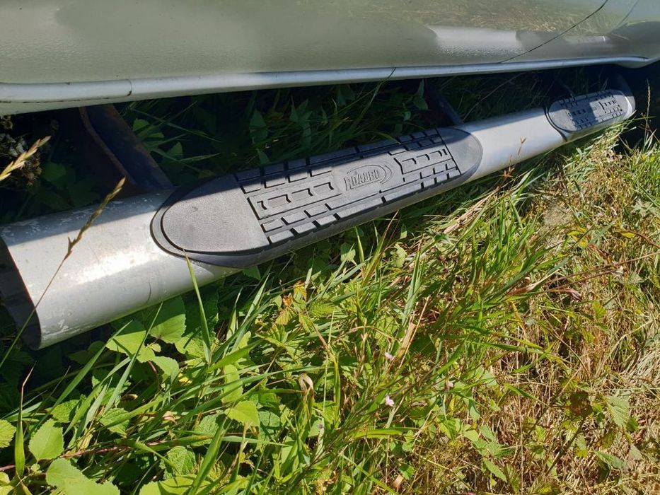 dezmembrez Toyota Hilux 2010 motor 2.5d 2kd-ftv 106kw 144cp jante r20 planetara cardan fuzeta punte spate stanga dreapta fata aripa etrier bara fata capota dezmembrari