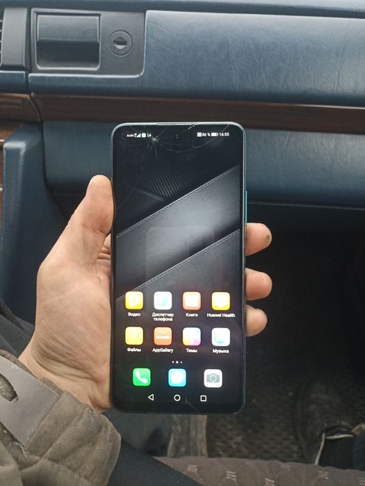 Продам телефон Huawei p smart 2021