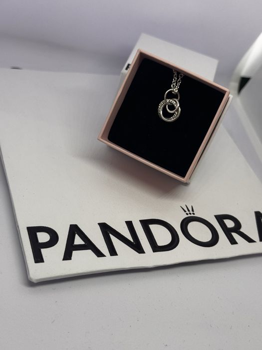 Pandora колие Пандора