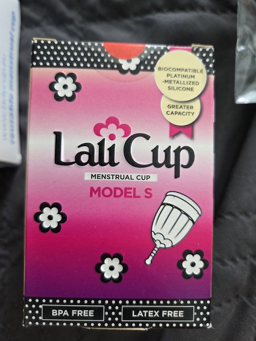 Менструални чашки