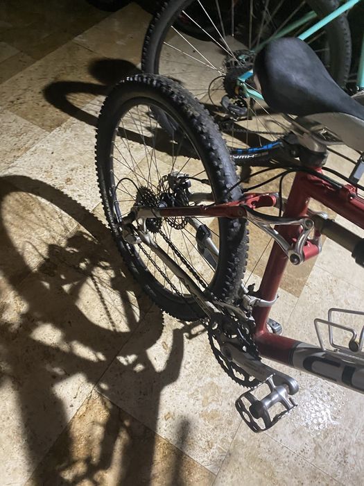 Vand bicicleta full suspension cube