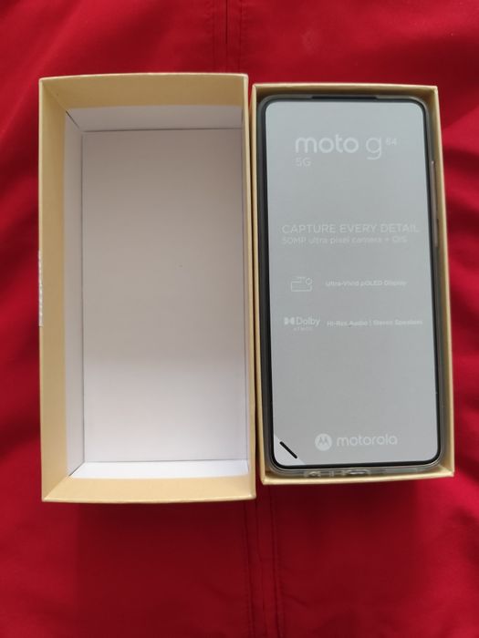 Motorola G84 5G / 12 GB RAM+256 GB Nou