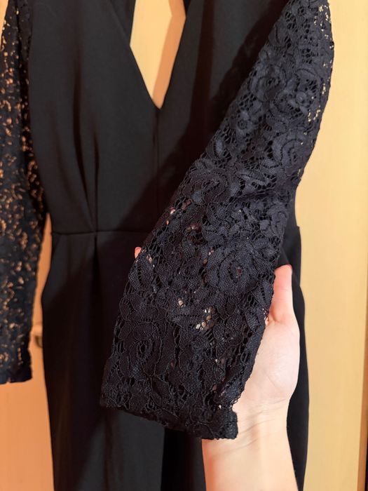 Черен гащеризон с дантелени ръкави