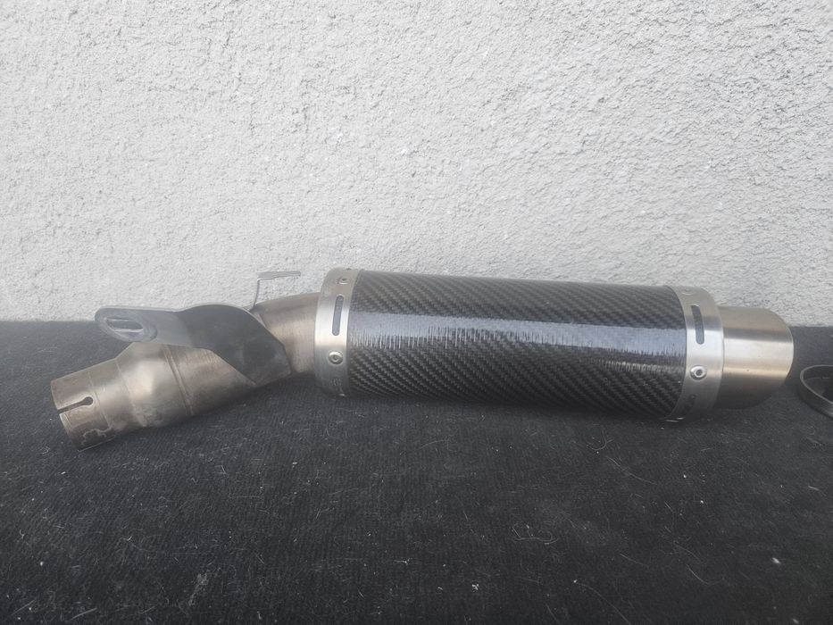 Toba/evacuare sport scurta carbon Shark pentru Suzuki gsxs 1000