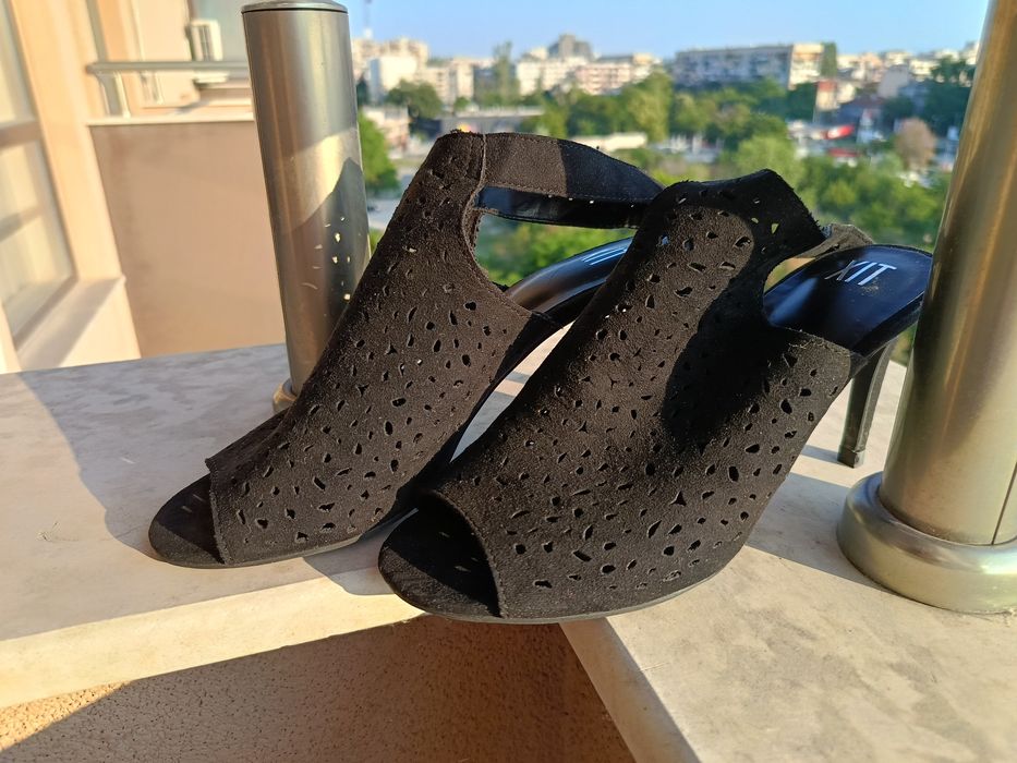 Сандали на ток - велур