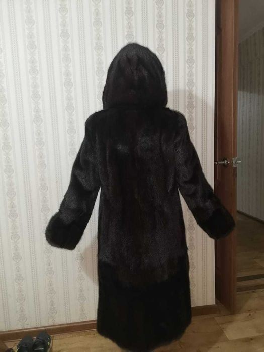 Норковая шуба б/у