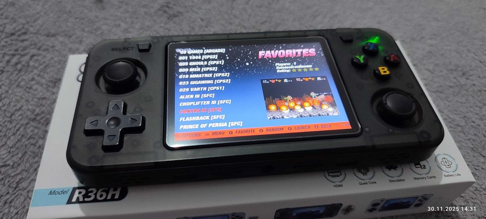 Ретро игрална конзола R36H