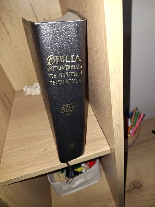 Biblia Internationala cu Studiu inductiv