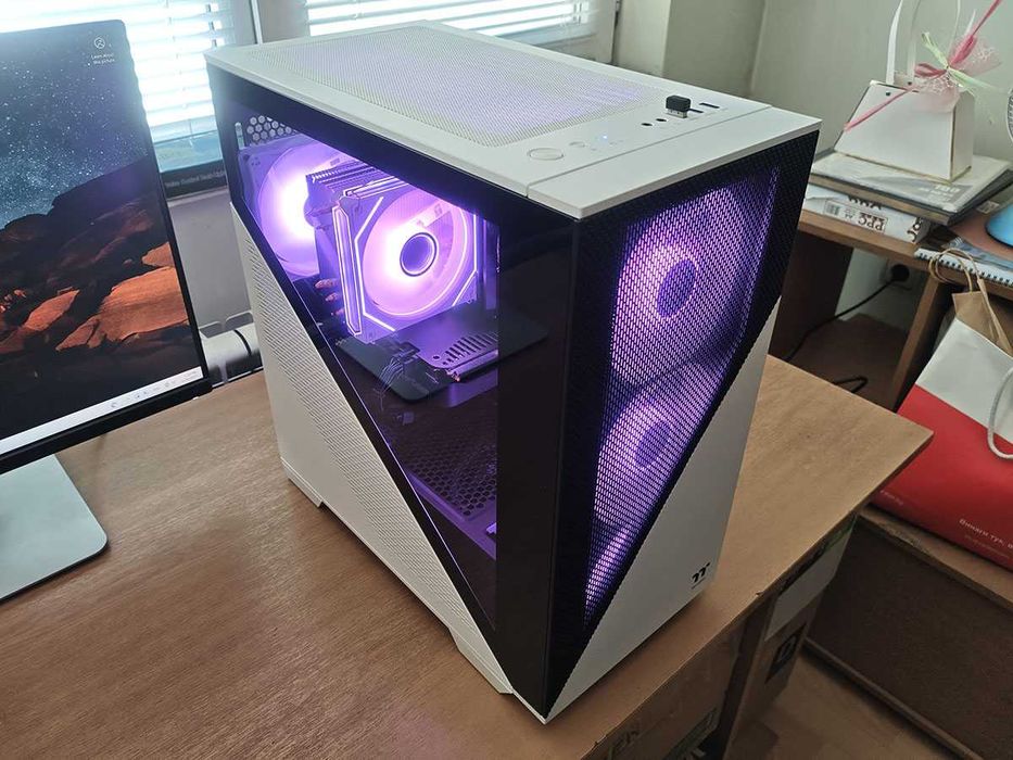 Геймърски компютър, 32gb DDR5, Rx 9060XT 16Gb, Ryzen 7500F, 1tb nvme