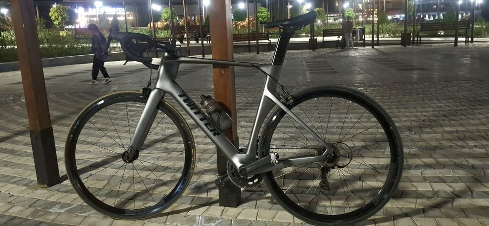 Продаю шоссейный велосипед