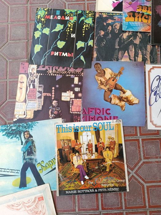 Виниловые пластинки разные Высоцкий иностранные артисты Оптом продам