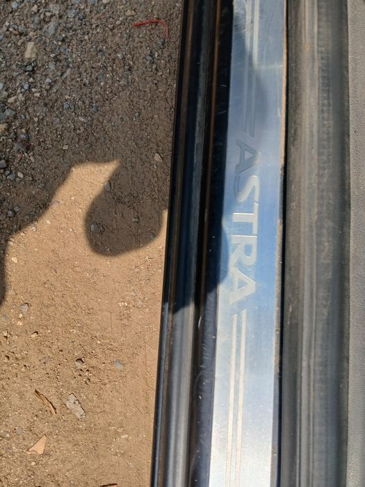 Автомобил опел астра х