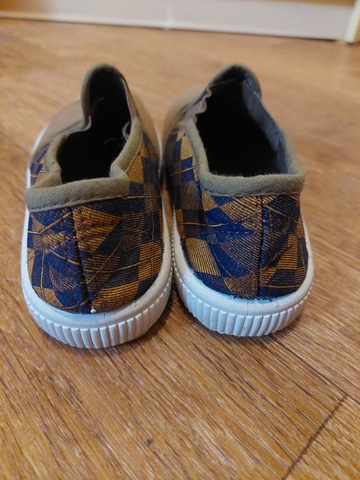 Детские мокасины