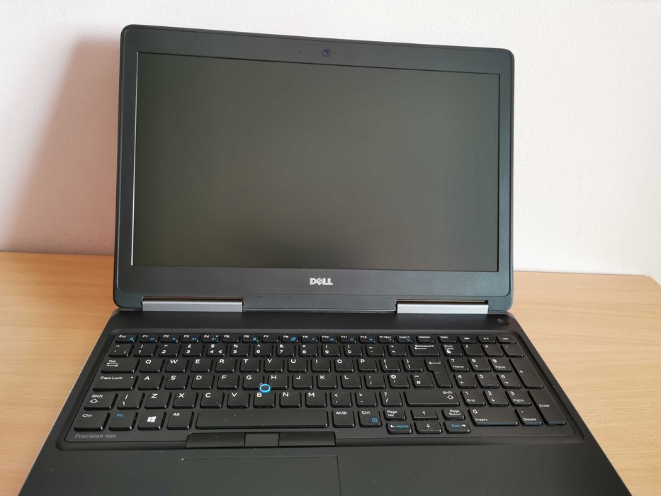 Dell Precision 7520, 15.6" 1920x1080, i7-6820HQ
