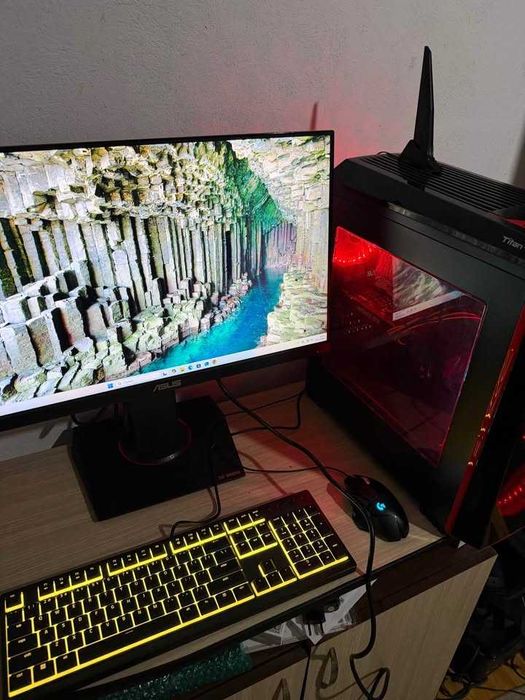 Setup gaming i5 10600K. 32g ddr4, ssd nvme 512GB monitor144HZ  video 8GB