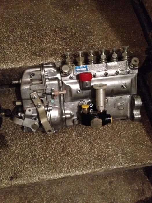 Pompe de injecție U 1010,U 650,saviem si RABA