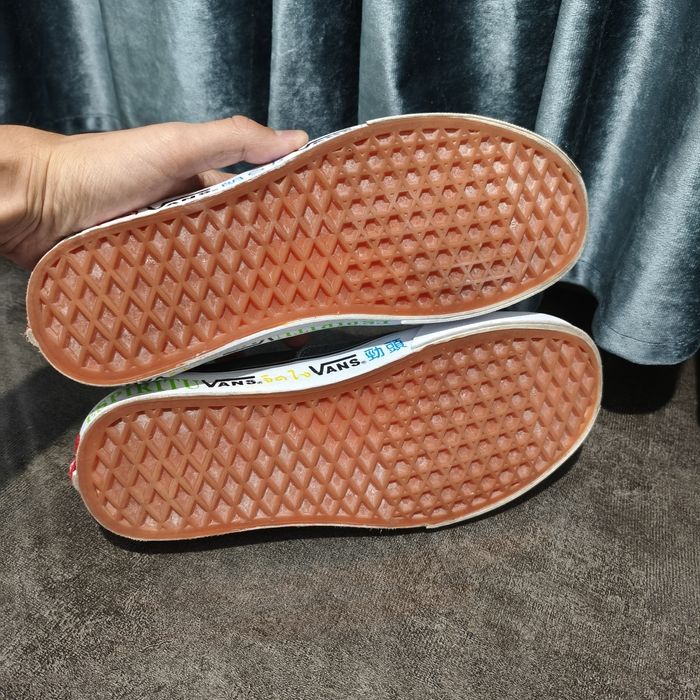 Продам Кеды Vans