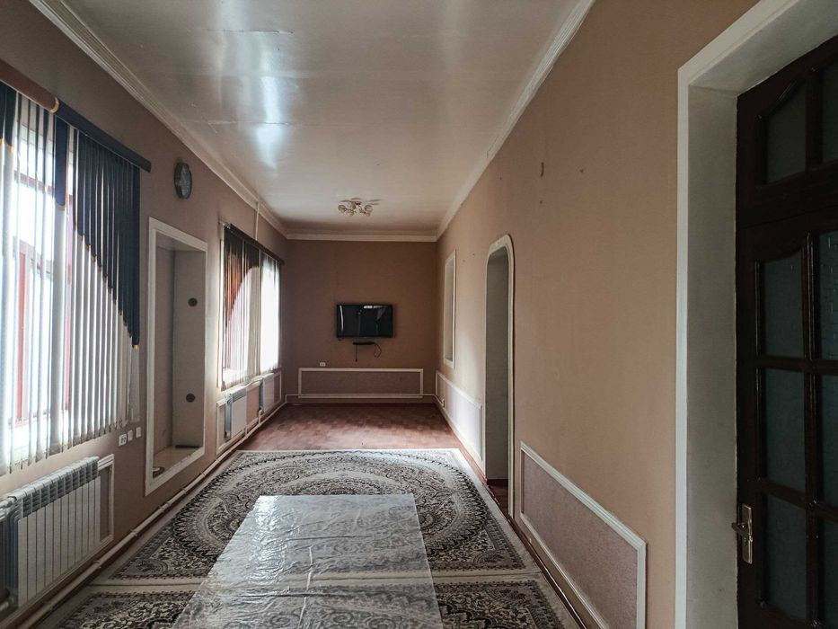 Карши шахридан Ховли СРОЧНО сотилади, 8 соток.