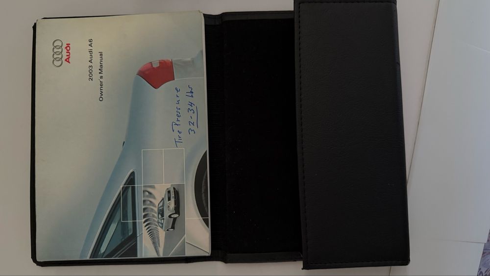 Сервисная книга от Audi a 6