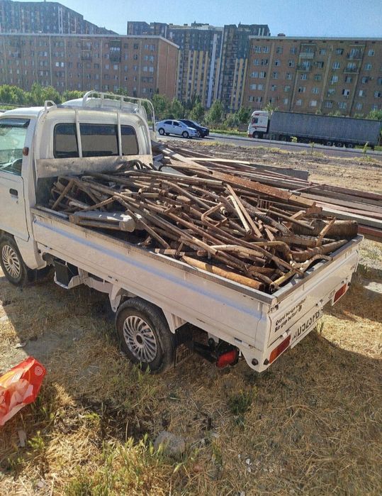 9000 SUM. Metallom b/u Metalom olamiz Металлом б/у Металом Переработка