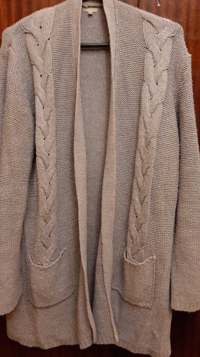 Зимни  дамски жилетки и пуловери