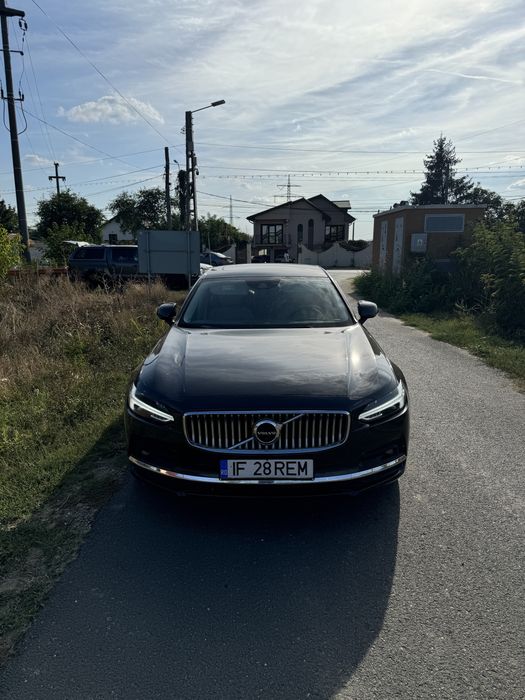 VOLVO S90 2021
