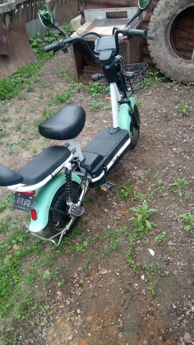 Электро мопед продаю по нена.   добности.