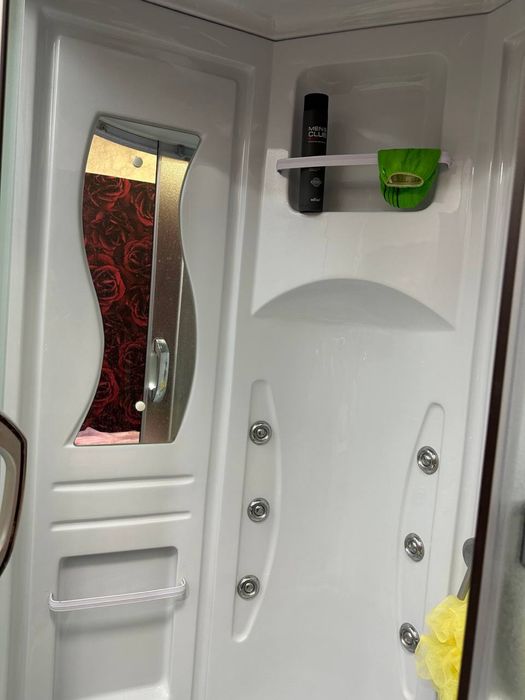 Душевая кабина