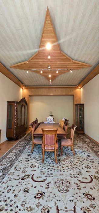 Срочно Учтепа тумани Хондамир махаллада яхши уй сотилади.