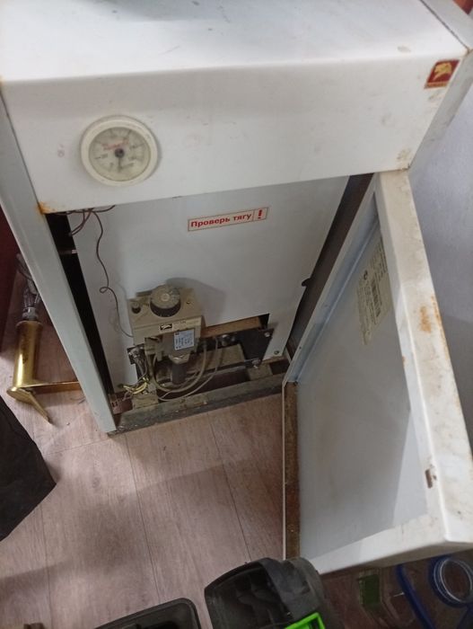 Продам газовый котёл