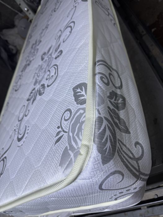 Матрас новый 190/80