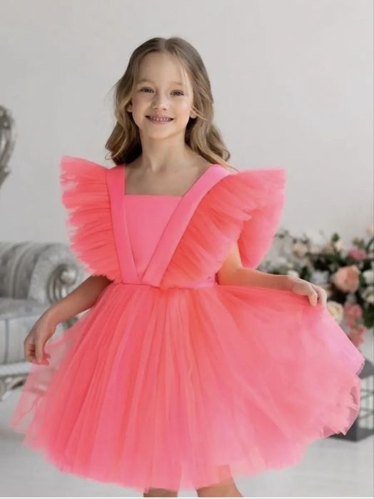 Продам платье на девочку