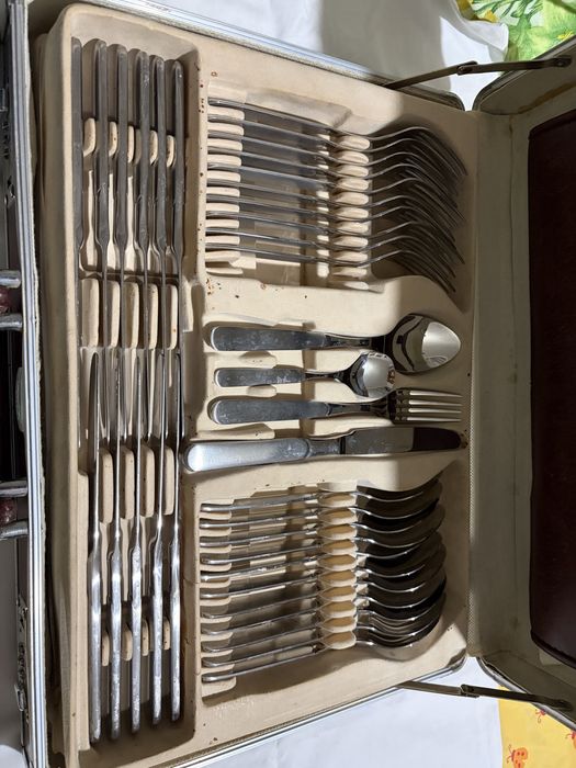 Set tacamuri inox nefolosite