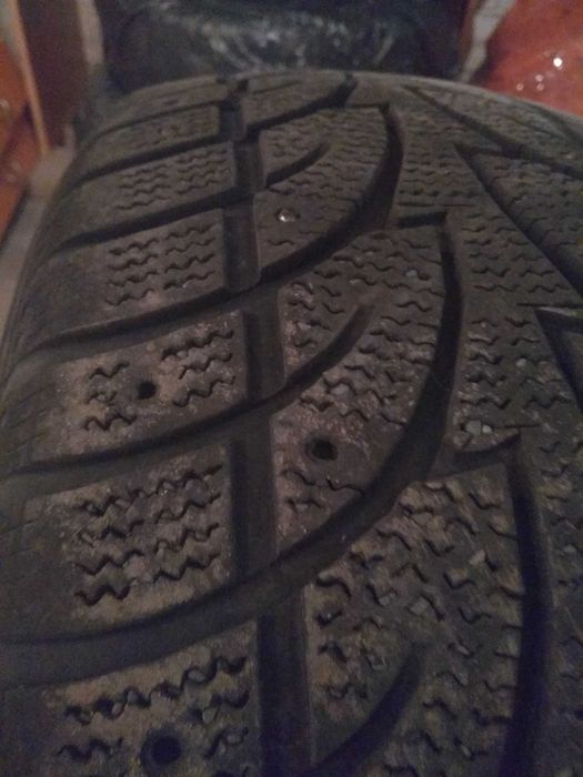 Резина шипованная