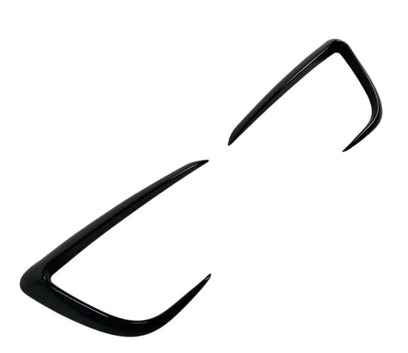 Добавки за броня около халогените за Tesla Model Y черен гланц