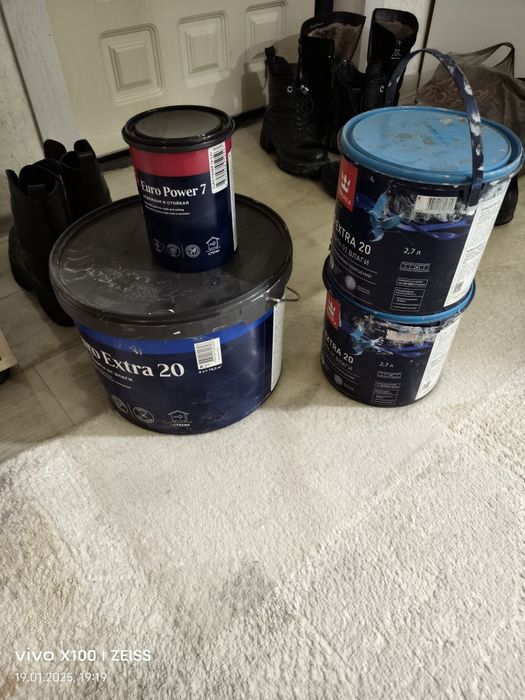 Продаю краски Тиккурила