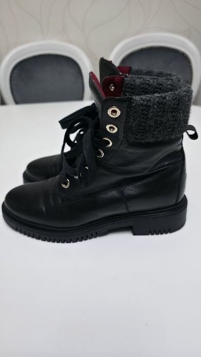 Ghete din piele cu manseta tricotata din lana, negre, marimea 38