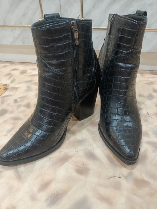 Красивые сапоги женские