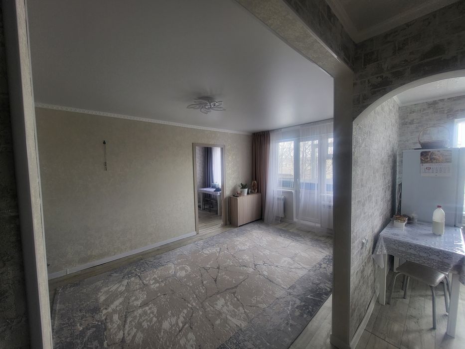 Продам 2 комнатную квартиру