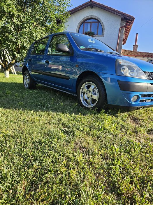 RENAULT 5 0 — imagine 3