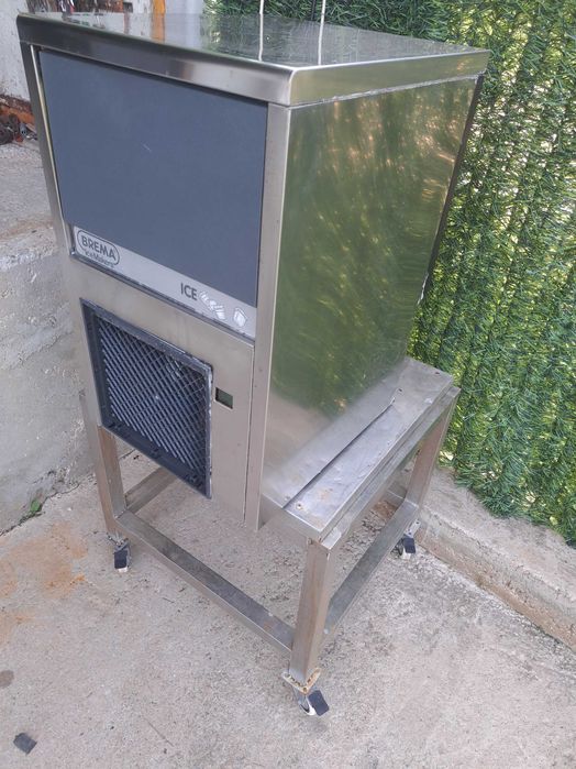 Професионален Ледогенератор Brema