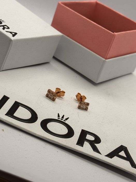 Пандора обеци Pandora