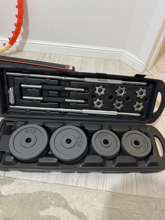 Продается набор гантели