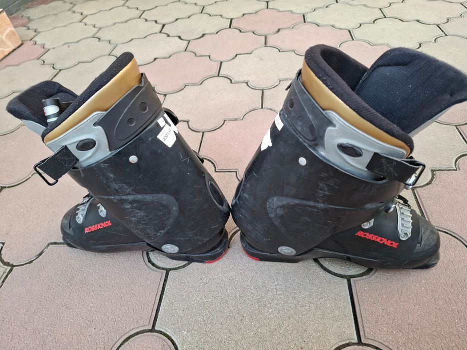 Лыжные ботинки - размеры 305 и 332