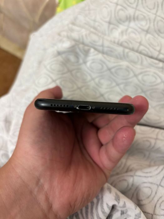 Iphone XR 64GB  Обмен