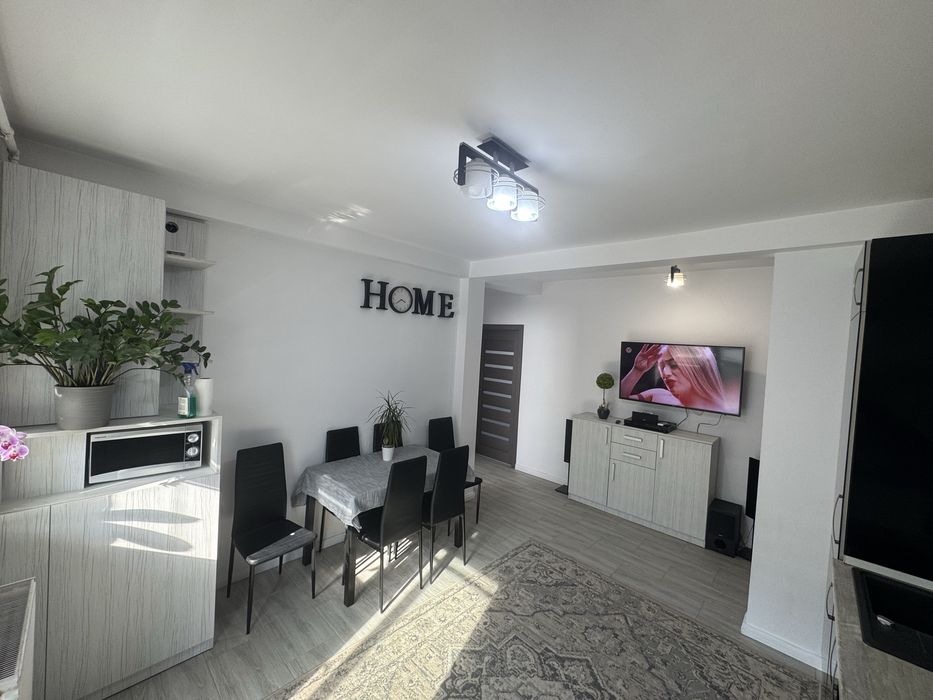 Proprietar, Vand apartament 2 camere,parcare inclusa , gata de mutare