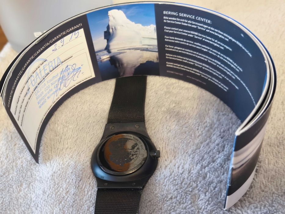 Vând două ceasuri originale BERING – modele 51640-227 și 32139-222