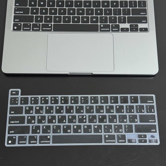 MacBook Pro 13, Apple M2, 8 гб, 256 гб