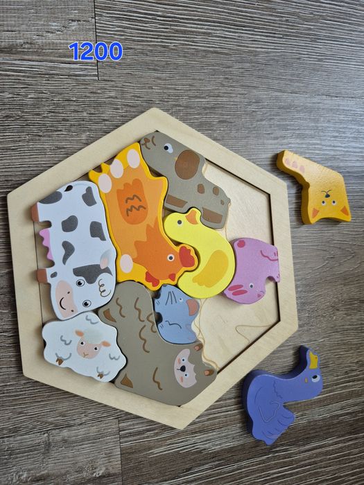 Развивающие игрушки продам