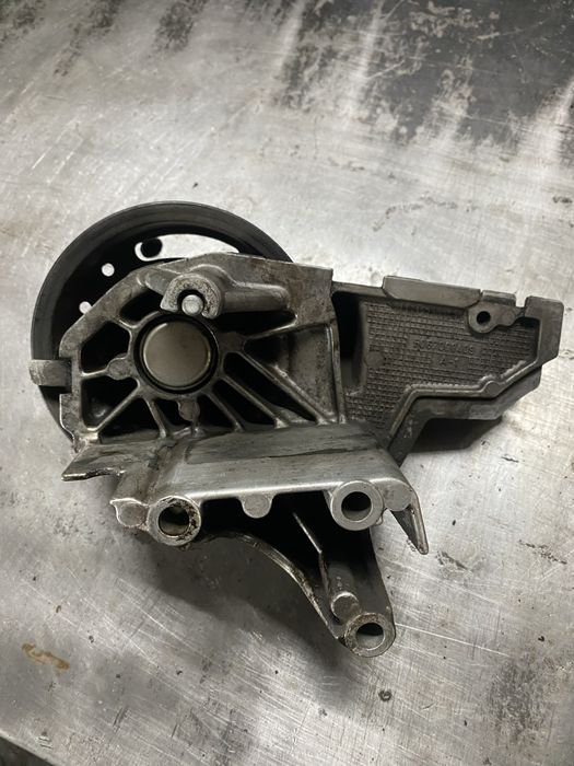 Кронштейн сАуди АСК 2.8